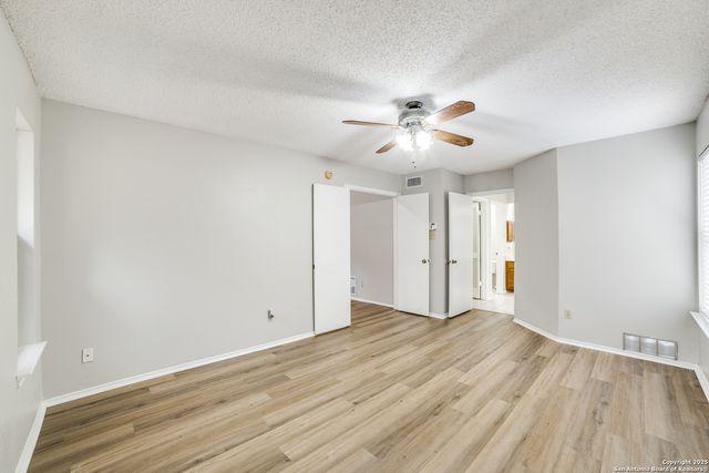 9018 BRICKWOOD, San Antonio, TX 78250