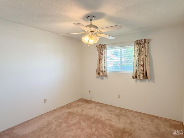 5104 Lowen Avenue, Bakersfield, CA 93309