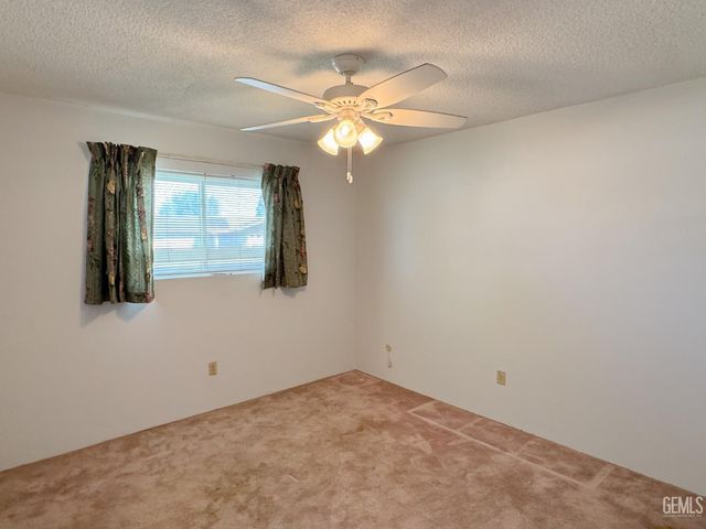 5104 Lowen Avenue, Bakersfield, CA 93309