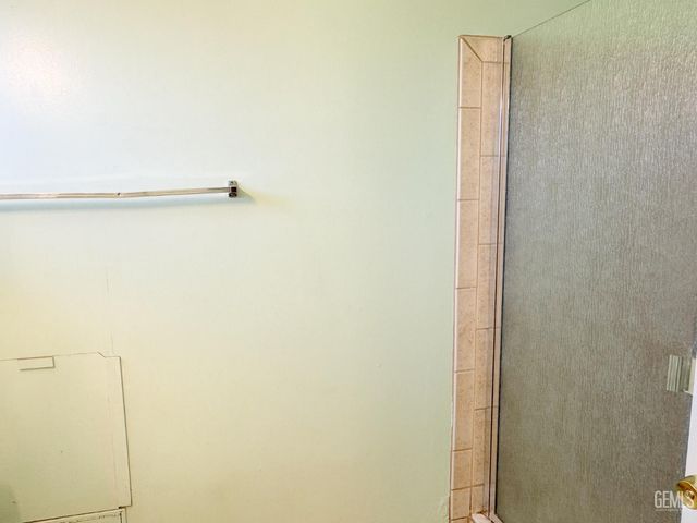 5104 Lowen Avenue, Bakersfield, CA 93309