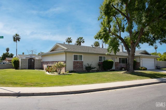 5104 Lowen Avenue, Bakersfield, CA 93309