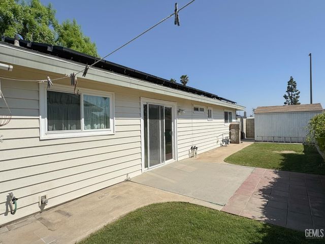 5104 Lowen Avenue, Bakersfield, CA 93309