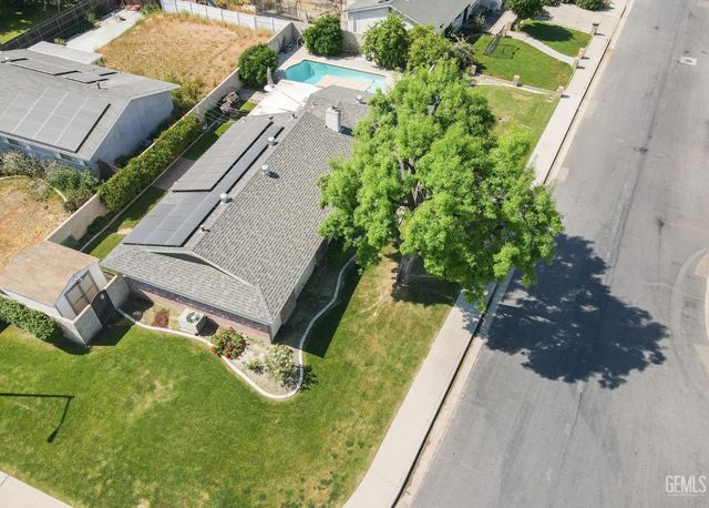 5104 Lowen Avenue, Bakersfield, CA 93309