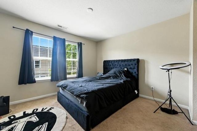 329 Fountain WAY, Hampton, VA 23666