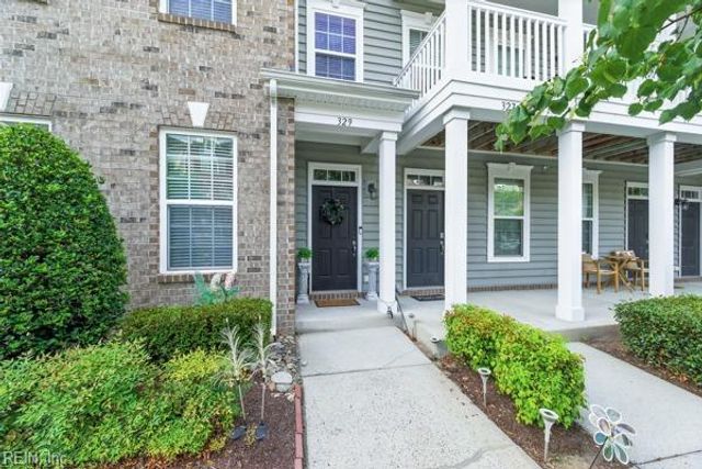 329 Fountain WAY, Hampton, VA 23666