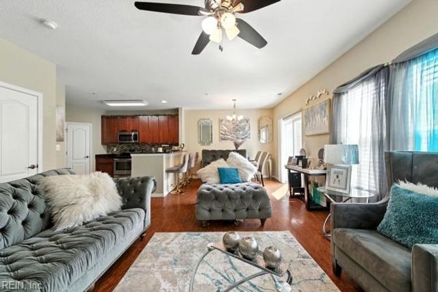 329 Fountain WAY, Hampton, VA 23666