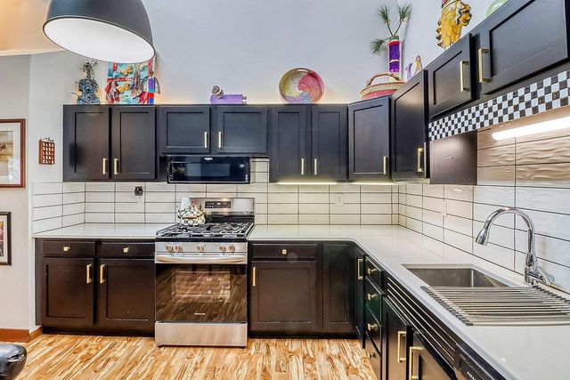 645 21st Avenue S 3, Fargo, ND 58103