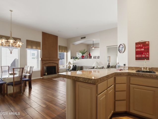 8712 N 73rd Way, Scottsdale, AZ 85258