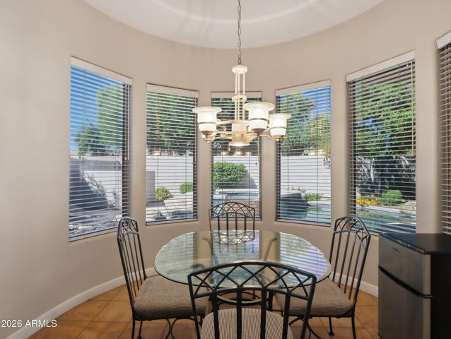 8712 N 73rd Way, Scottsdale, AZ 85258