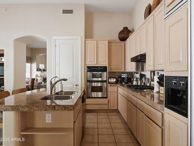 8712 N 73rd Way, Scottsdale, AZ 85258