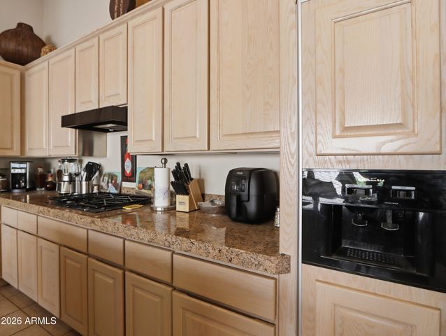 8712 N 73rd Way, Scottsdale, AZ 85258