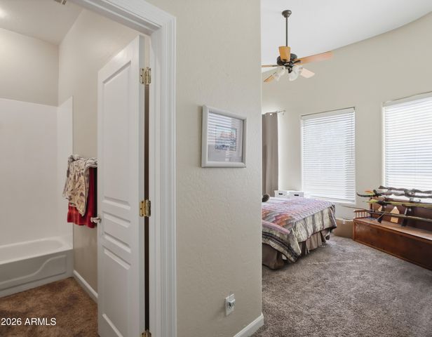 8712 N 73rd Way, Scottsdale, AZ 85258
