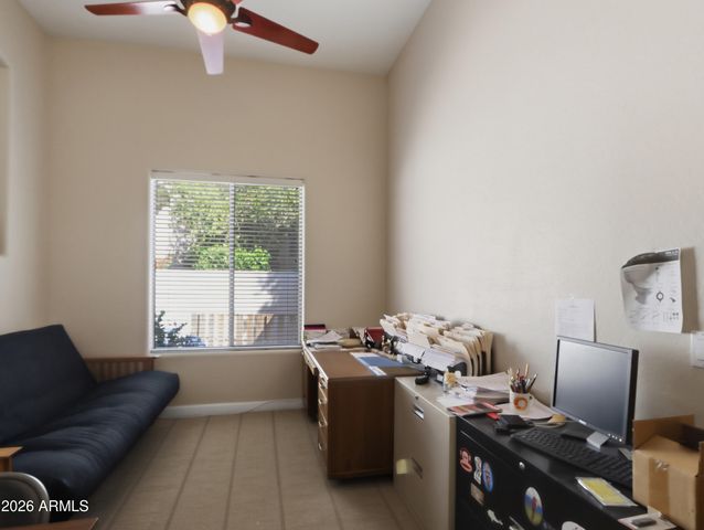 8712 N 73rd Way, Scottsdale, AZ 85258
