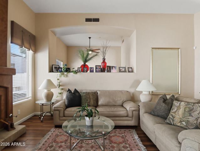 8712 N 73rd Way, Scottsdale, AZ 85258