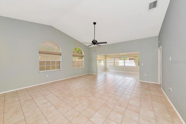 4734 RAINTREE STREET CIRCLE E, Bradenton, FL 34203
