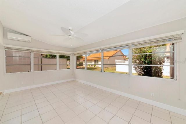4734 RAINTREE STREET CIRCLE E, Bradenton, FL 34203