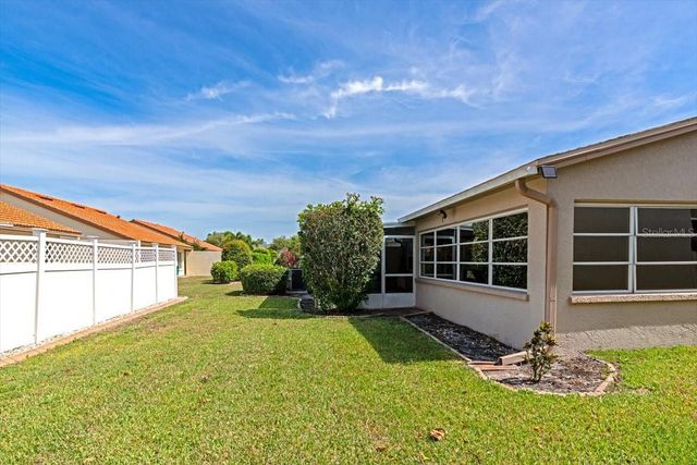 4734 RAINTREE STREET CIRCLE E, Bradenton, FL 34203