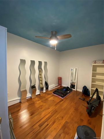 175 beach 29 street, Far Rockaway, NY 11691