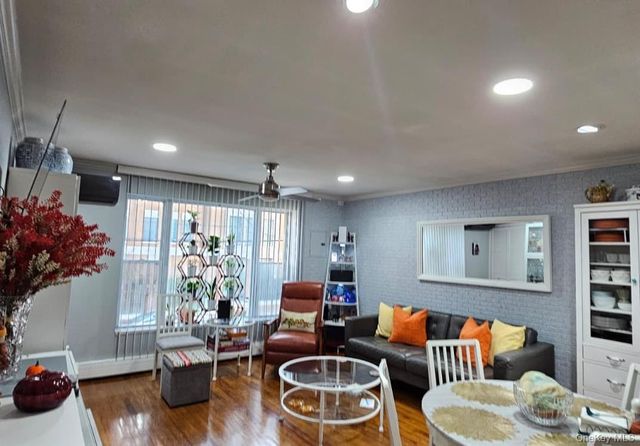 175 beach 29 street, Far Rockaway, NY 11691