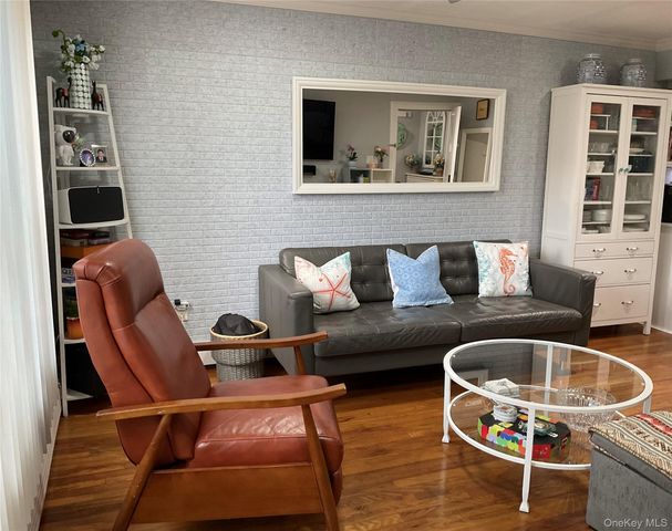 175 beach 29 street, Far Rockaway, NY 11691