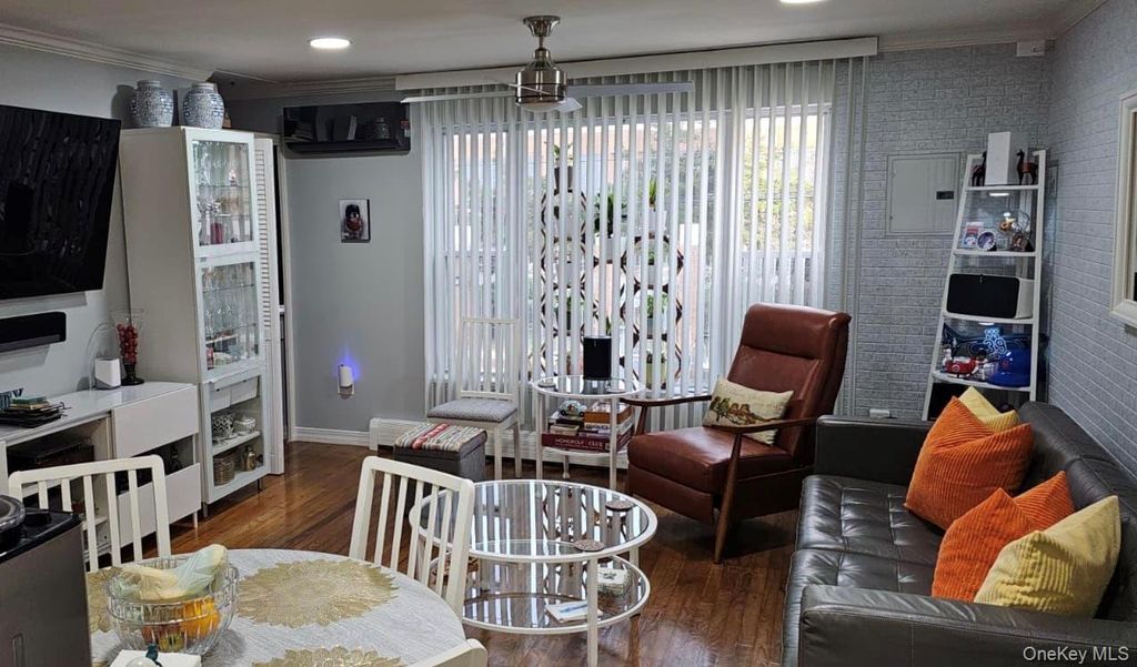 175 beach 29th street, Far Rockaway, NY 11691 — photo 3