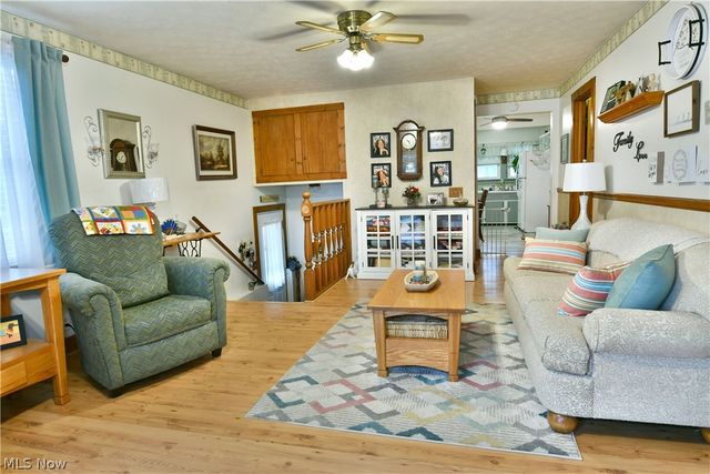 728 Potic Drive, Leavittsburg, OH 44430