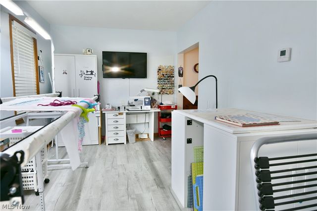 728 Potic Drive, Leavittsburg, OH 44430