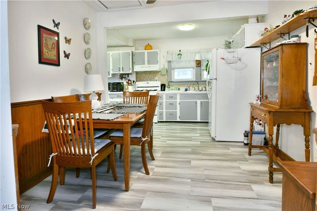 728 Potic Drive, Leavittsburg, OH 44430