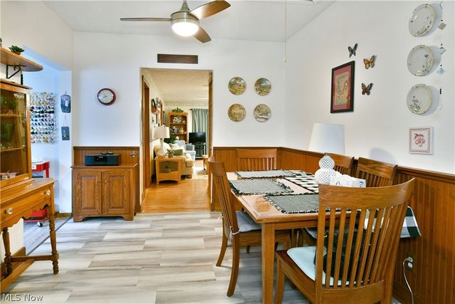 728 Potic Drive, Leavittsburg, OH 44430