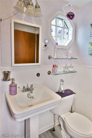 728 Potic Drive, Leavittsburg, OH 44430