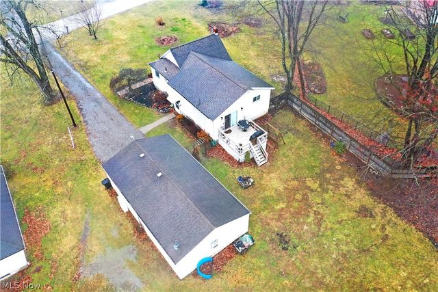 728 Potic Drive, Leavittsburg, OH 44430