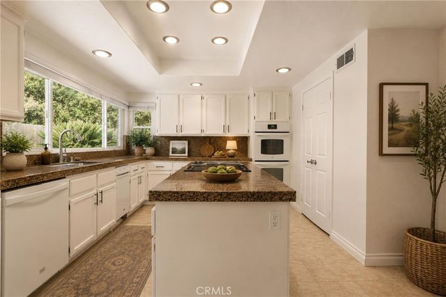620 Valley View Drive, Redlands, CA 92373
