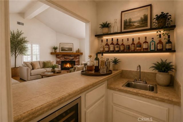 620 Valley View Drive, Redlands, CA 92373