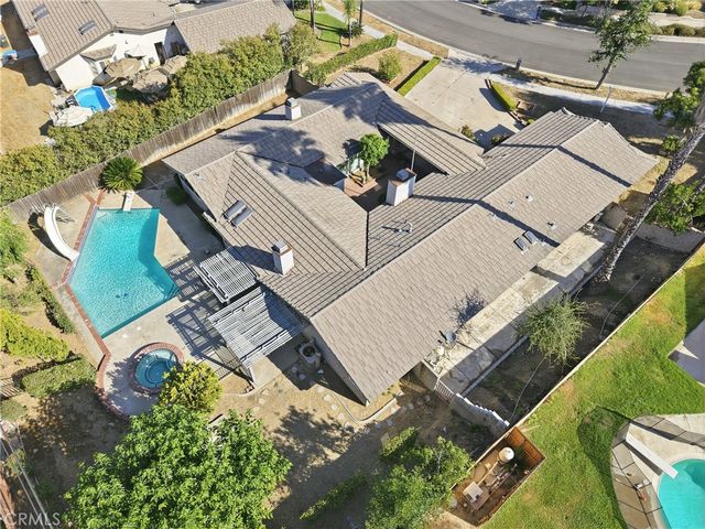 620 Valley View Drive, Redlands, CA 92373