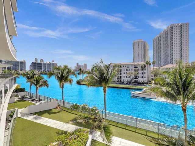 3250 NE 188th Street 207, Aventura, FL 33180