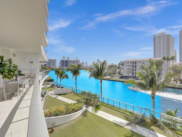 3250 NE 188th Street 207, Aventura, FL 33180