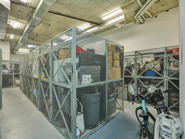 3250 NE 188th Street 207, Aventura, FL 33180
