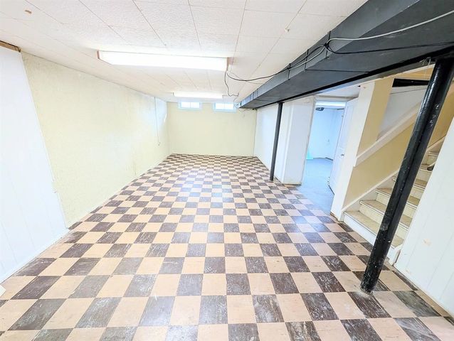 2734 Hampshire Road, Ann Arbor, MI 48104