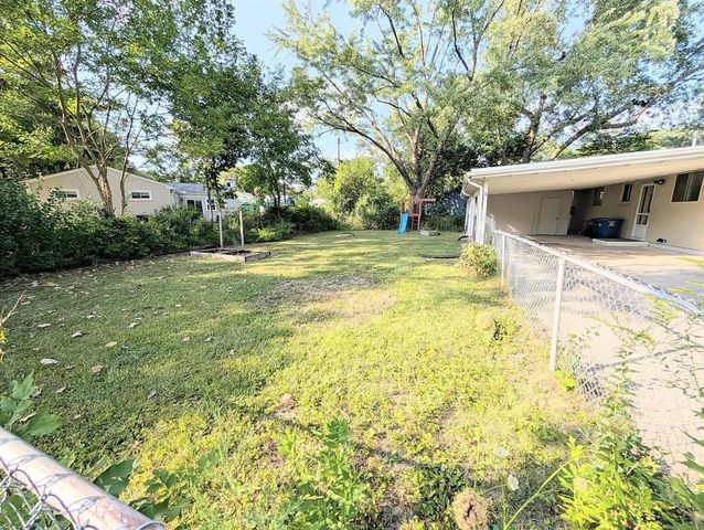 2734 Hampshire Road, Ann Arbor, MI 48104