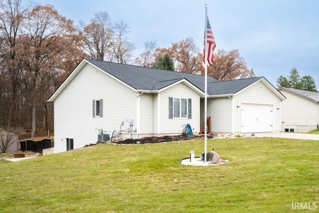 905 N 280 W, Angola, IN 46703