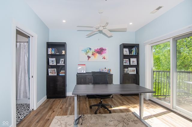 1014 Jackson Street, Columbus, IN 47201