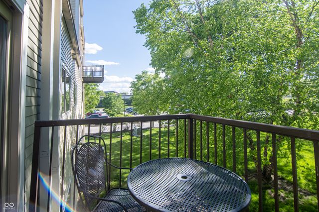 1014 Jackson Street, Columbus, IN 47201