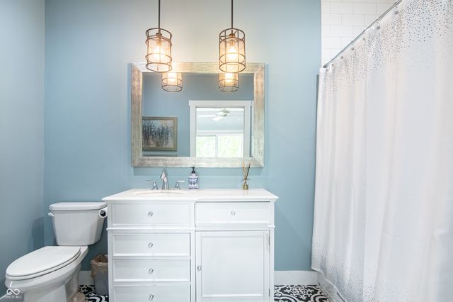 1014 Jackson Street, Columbus, IN 47201