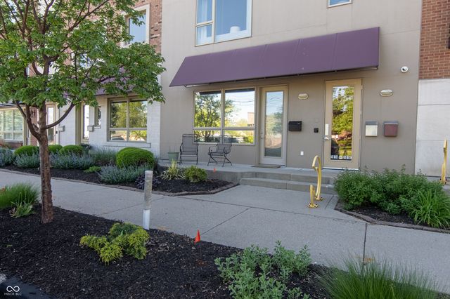 1014 Jackson Street, Columbus, IN 47201