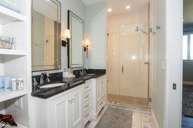 1014 Jackson Street, Columbus, IN 47201