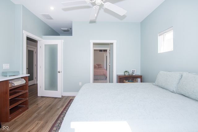 1014 Jackson Street, Columbus, IN 47201