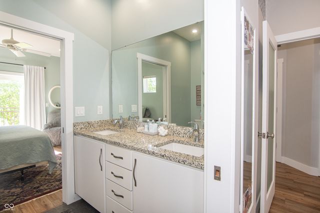 1014 Jackson Street, Columbus, IN 47201