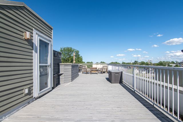 1014 Jackson Street, Columbus, IN 47201