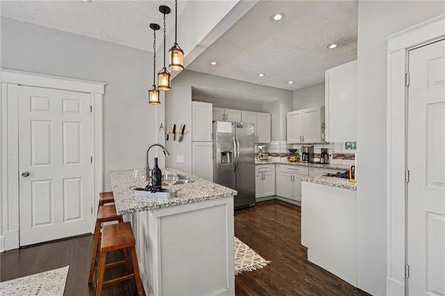 3212 Campbell Street, Kansas City, MO 64109
