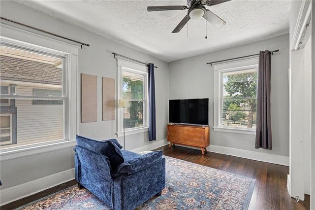3212 Campbell Street, Kansas City, MO 64109